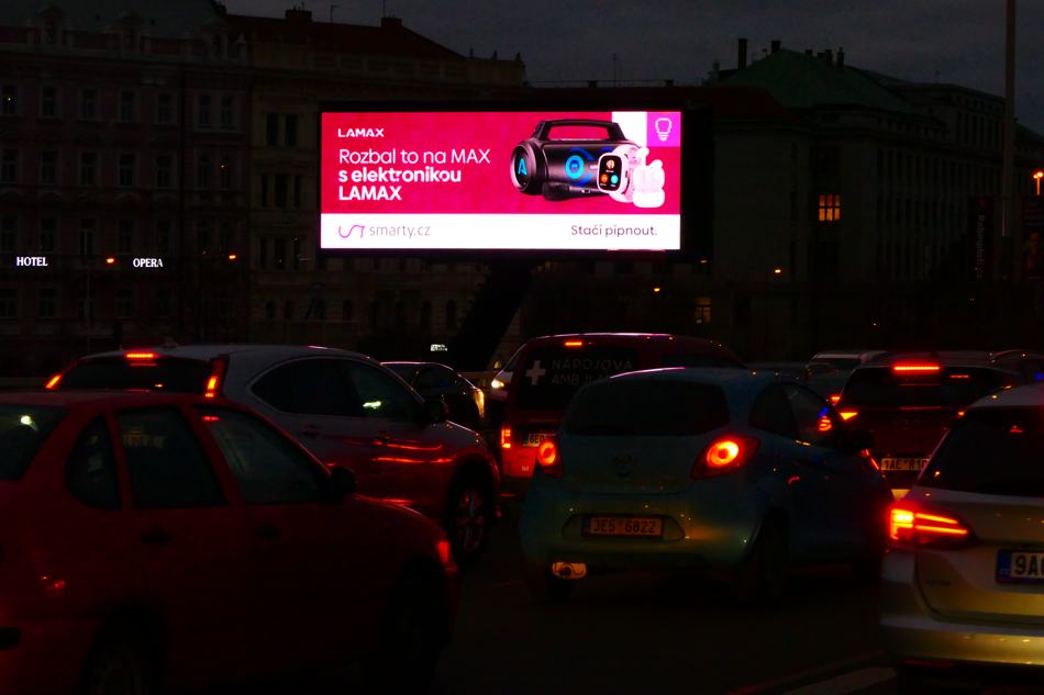 Večerní Praha na MAX