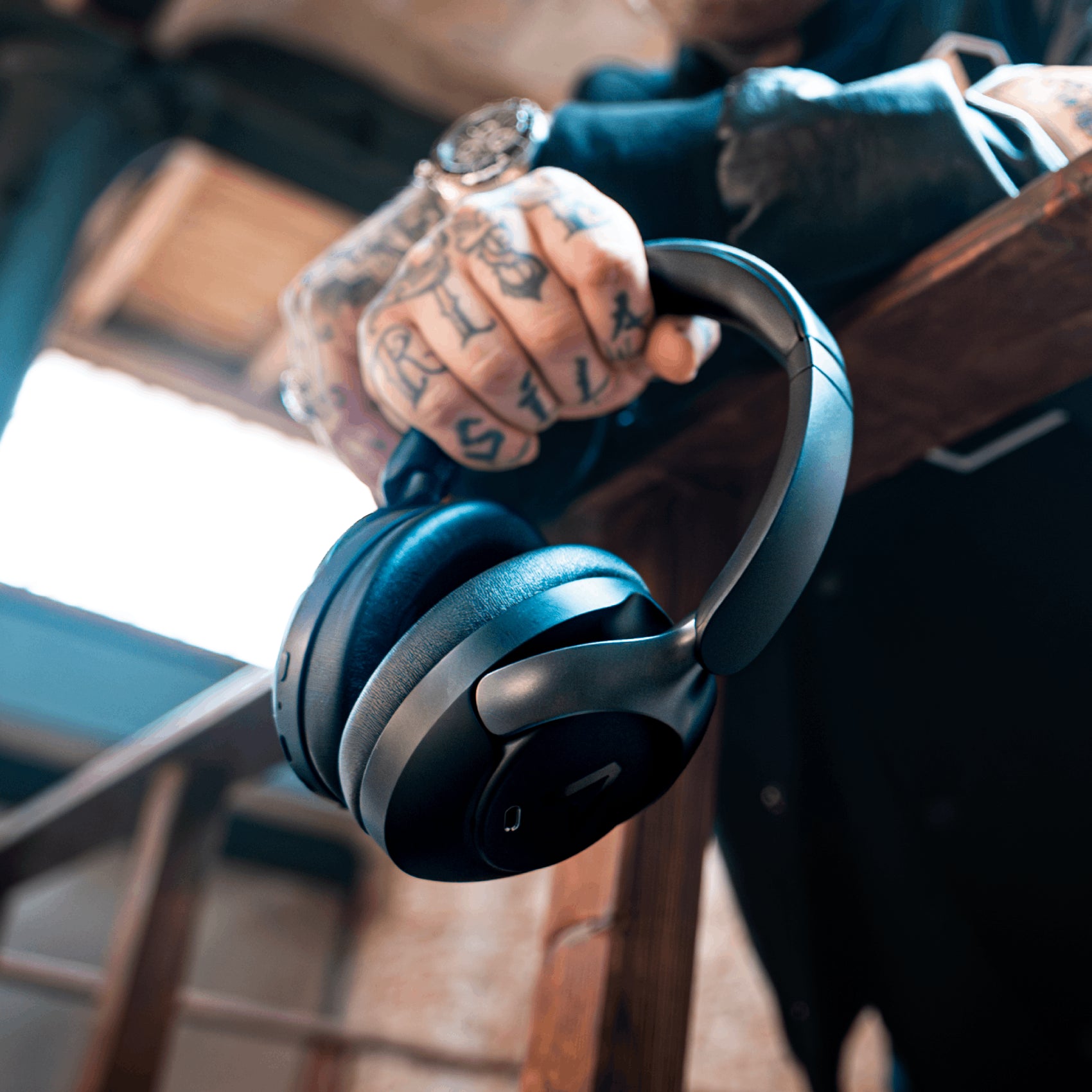 ANC WIRELESS HEADPHONE ブラック Amazon.com: Sony ZX Series Wired On-Ear Headphones, Black MDR